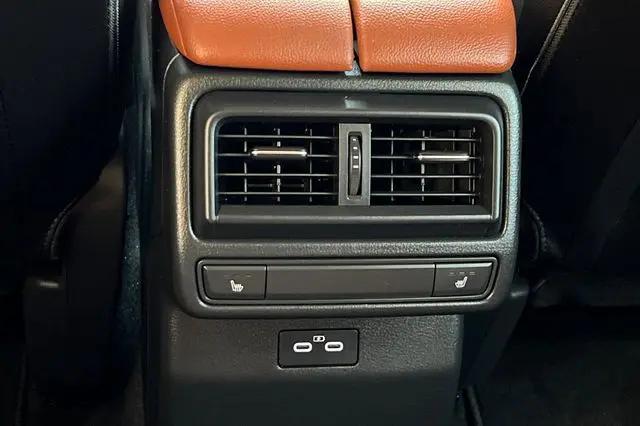 2025 Mazda CX-50 2.5 Turbo Premium Package