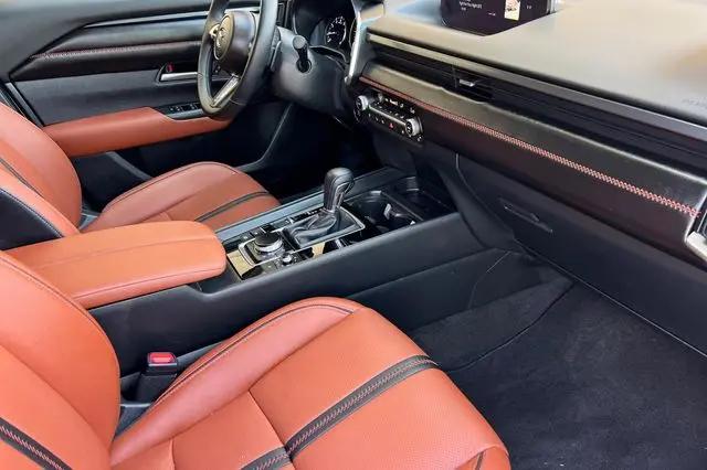 2025 Mazda CX-50 2.5 Turbo Premium Package