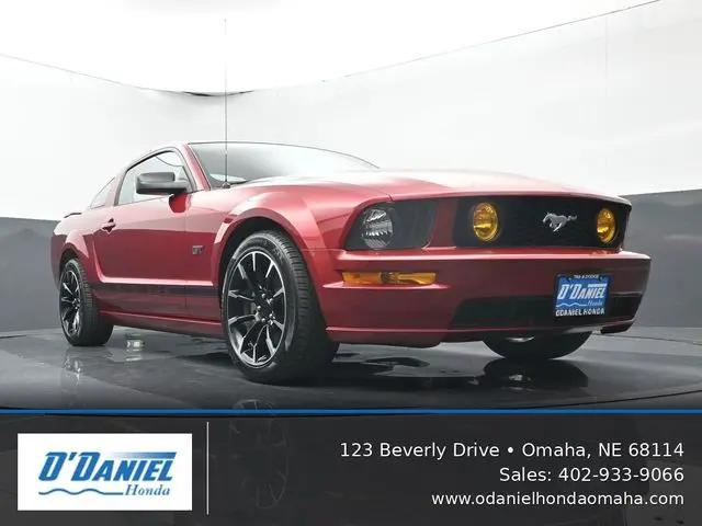 2007 Ford Mustang GT Deluxe