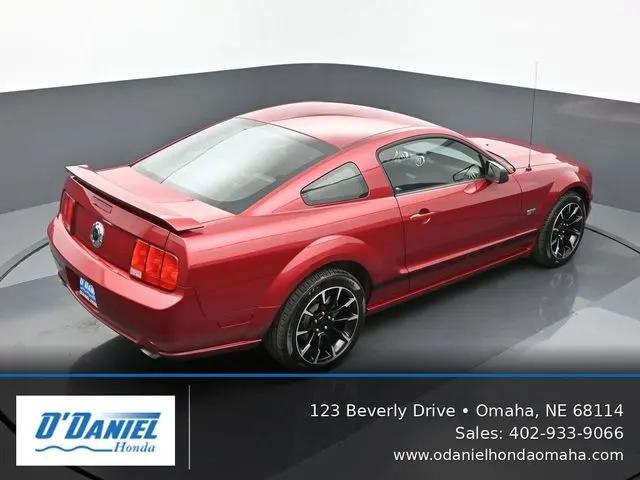 2007 Ford Mustang GT Deluxe