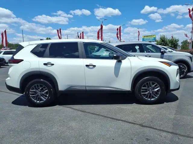 2024 Nissan Rogue S FWD