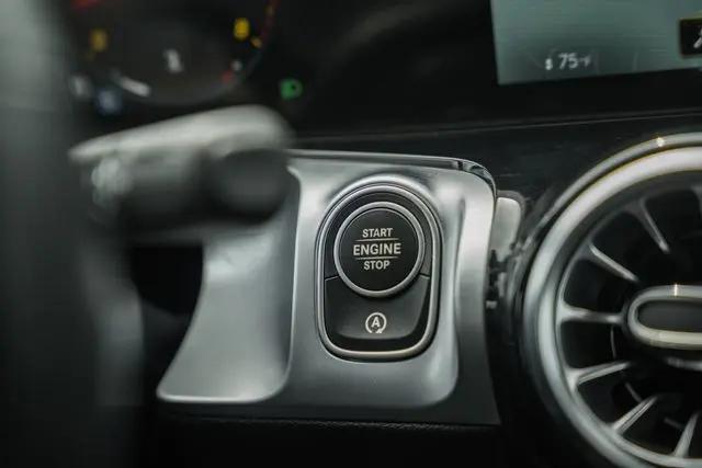 2023 Mercedes-Benz GLB 4MATIC