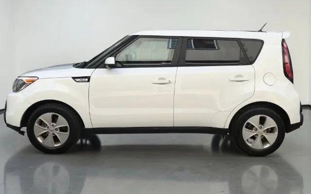 2015 Kia Soul Base