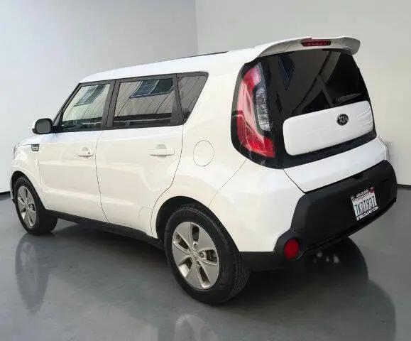 2015 Kia Soul Base
