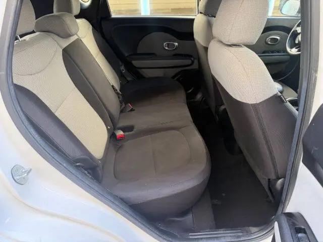 2015 Kia Soul Base