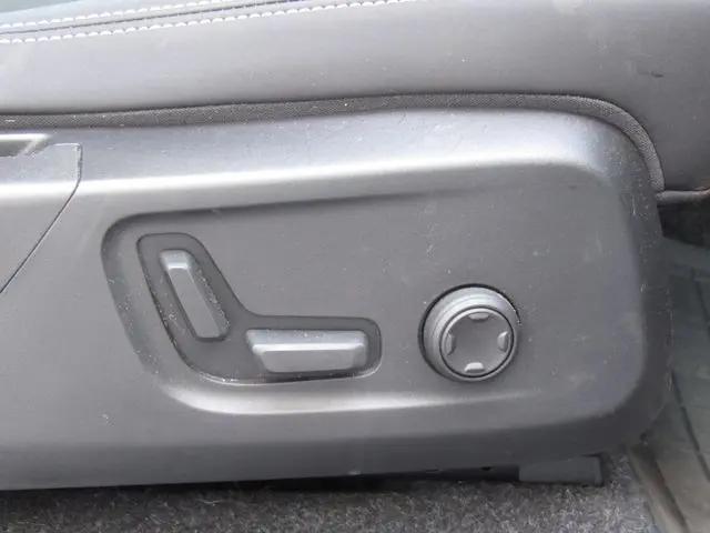 2023 Volvo XC40 Recharge Pure Electric Twin Plus