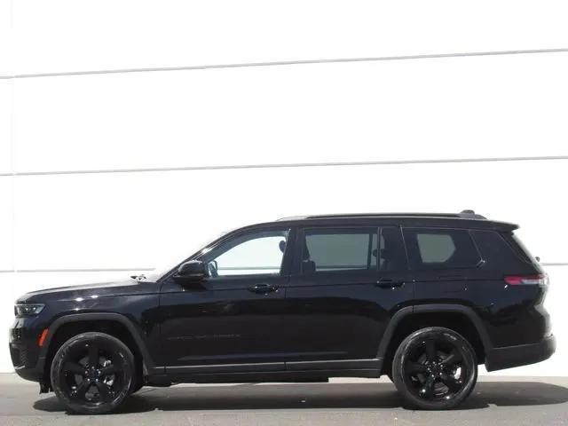 2023 Jeep Grand Cherokee L Altitude 4x4
