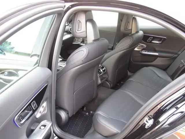 2026 Mercedes-Benz C-CLASS C 300 C 300