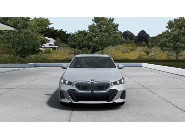 2027 BMW 5 Series 530i