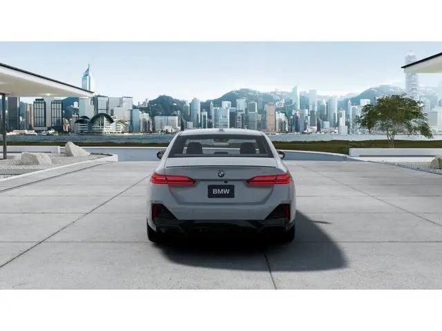2027 BMW 5 Series 530i