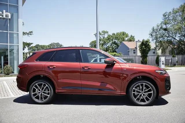 2026 Audi Q5 Premium Plus TFSI quattro S tronic