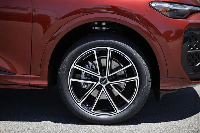 2026 Audi Q5 Premium Plus TFSI quattro S tronic