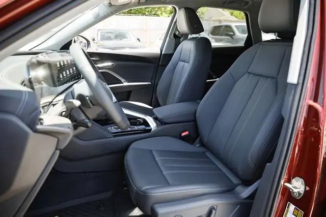 2026 Audi Q5 Premium Plus TFSI quattro S tronic