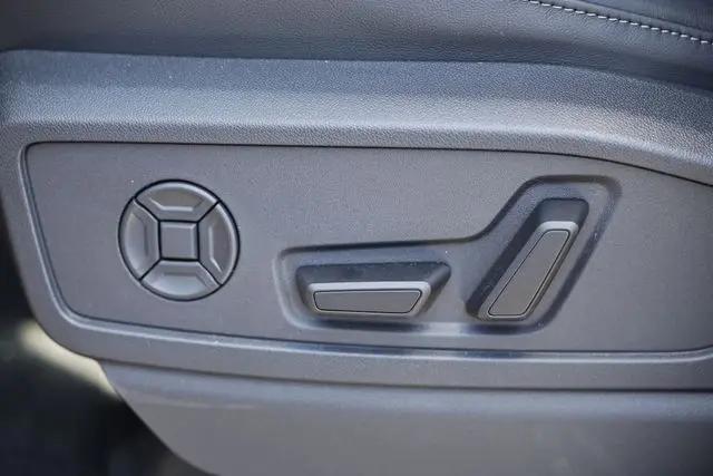 2026 Audi Q5 Premium Plus TFSI quattro S tronic