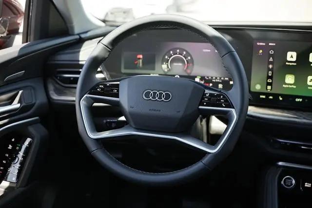 2026 Audi Q5 Premium Plus TFSI quattro S tronic