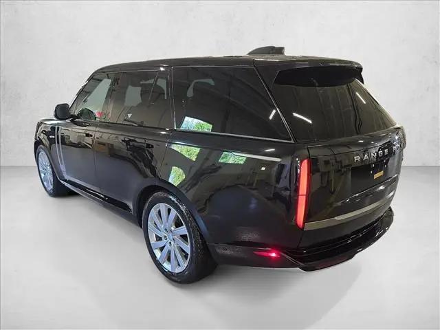 2023 Land Rover Range Rover P400 SE
