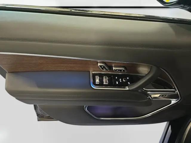 2023 Land Rover Range Rover P400 SE