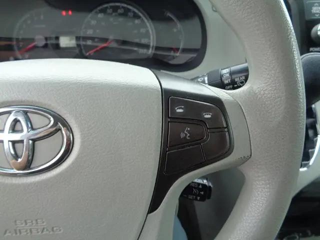 2013 Toyota Sienna LE 7 Passenger