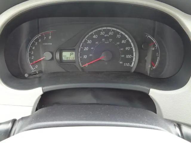 2013 Toyota Sienna LE 7 Passenger