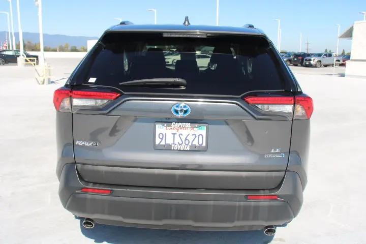 2024 Toyota RAV4 Hybrid LE
