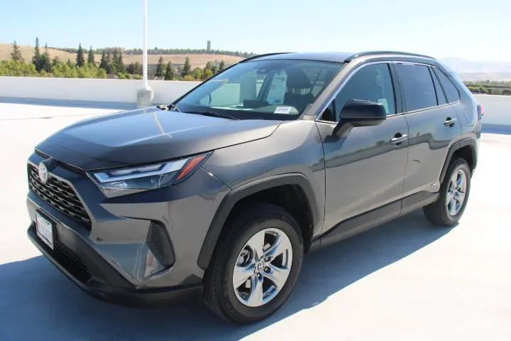 2024 Toyota RAV4 Hybrid LE