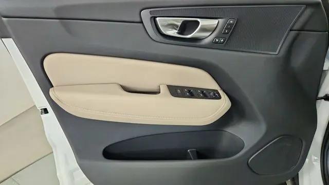 2026 Volvo XC60 Plug-In Hybrid Plus, T8 AWD Electric/Gasoline, Dark