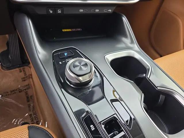 2023 Lexus RZ 450e Premium