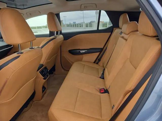 2023 Lexus RZ 450e Premium