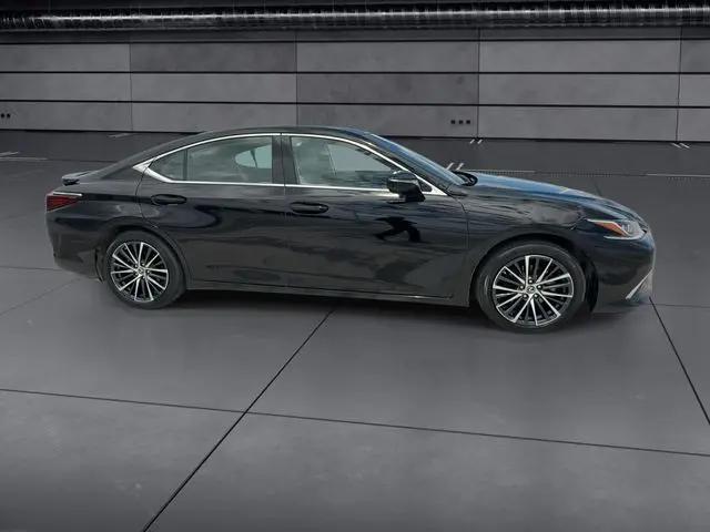 2024 Lexus ES 300h ES 300h