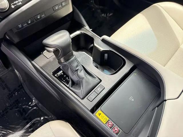 2024 Lexus ES 300h ES 300h