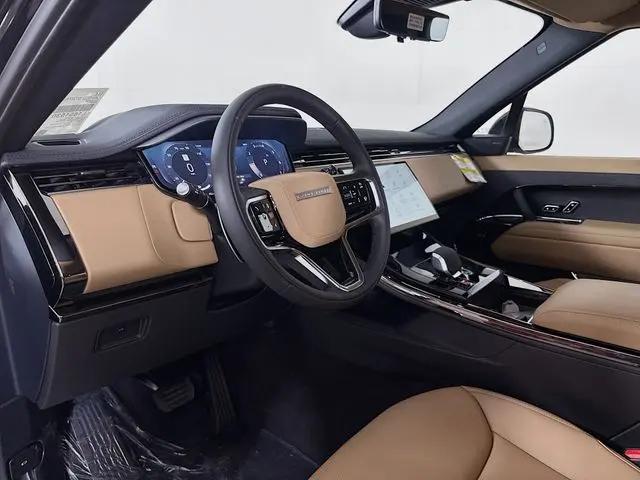 2026 Land Rover Range Rover Sport P360 SE