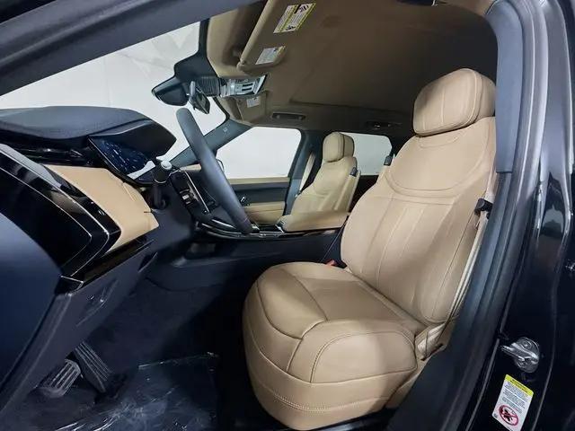 2026 Land Rover Range Rover Sport P360 SE