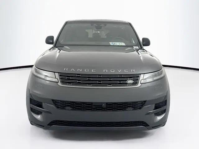 2026 Land Rover Range Rover Sport P360 SE