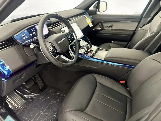 2026 Land Rover Range Rover Sport P360 SE