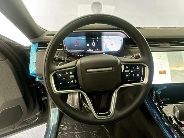 2026 Land Rover Range Rover Sport P360 SE
