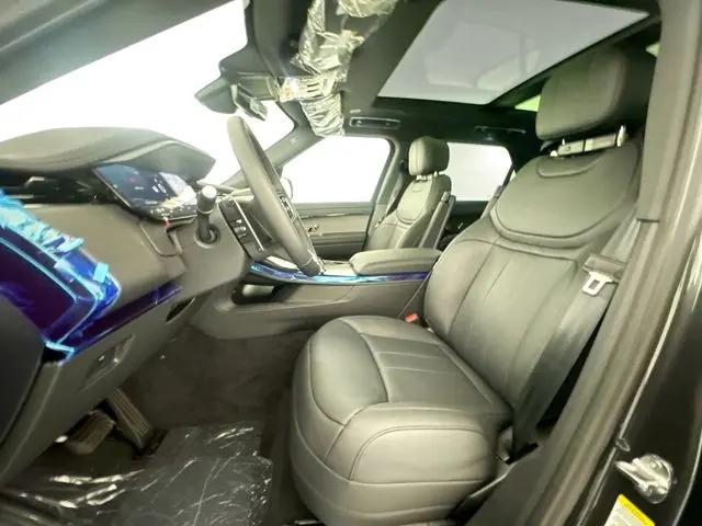 2026 Land Rover Range Rover Sport P360 SE