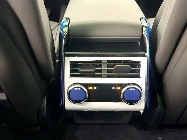 2026 Land Rover Range Rover Sport P360 SE