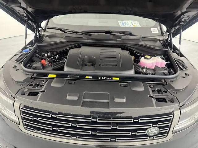 2026 Land Rover Range Rover Sport P360 SE