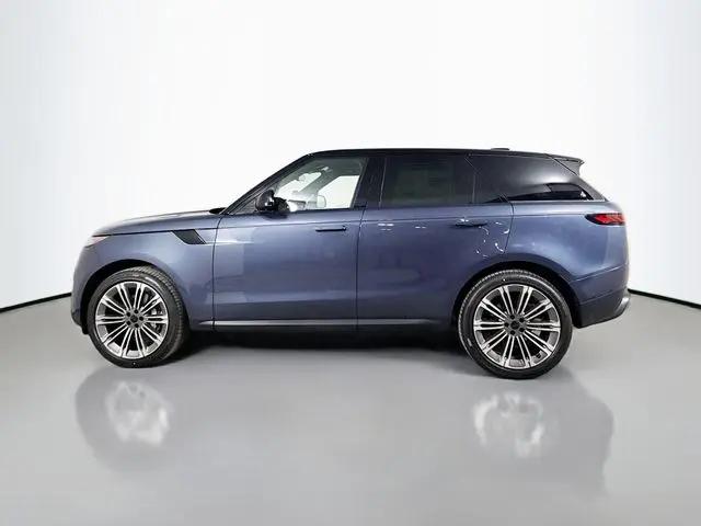 2026 Land Rover Range Rover Sport P360 SE