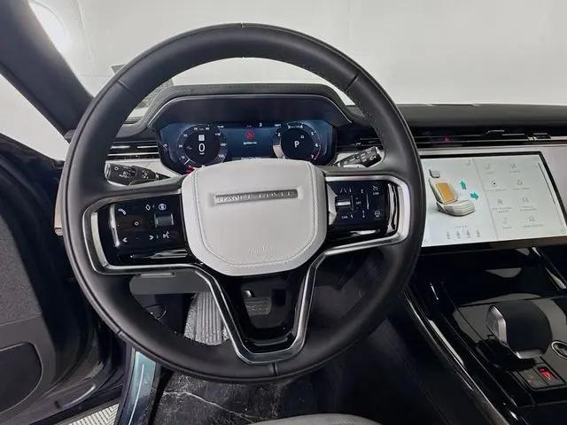 2026 Land Rover Range Rover Sport P360 SE