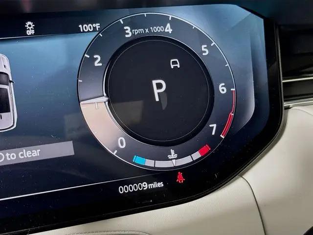 2026 Land Rover Range Rover Sport P360 SE