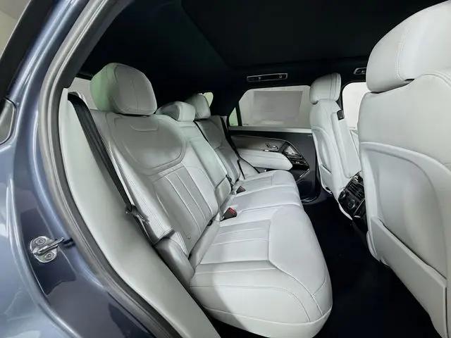 2026 Land Rover Range Rover Sport P360 SE