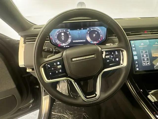 2026 Land Rover Range Rover Sport P360 SE
