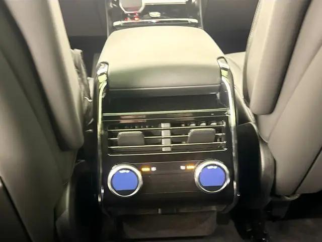 2026 Land Rover Range Rover Sport P360 SE