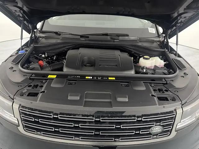 2026 Land Rover Range Rover Sport P360 SE