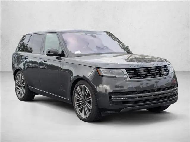 2023 Land Rover Range Rover P530 SE