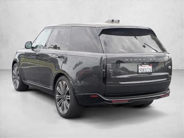 2023 Land Rover Range Rover P530 SE