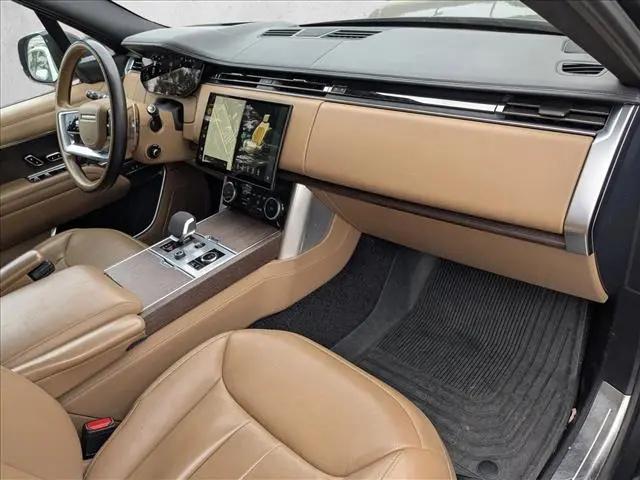 2023 Land Rover Range Rover P530 SE