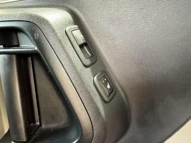 2015 Chrysler Town & Country Touring-L