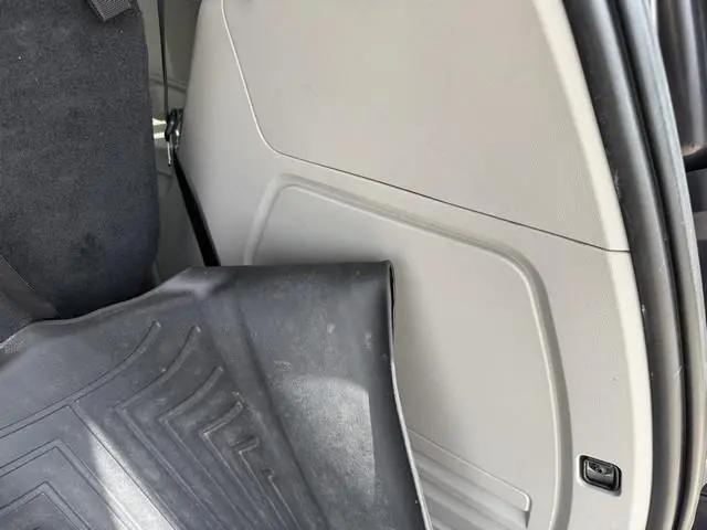 2015 Chrysler Town & Country Touring-L